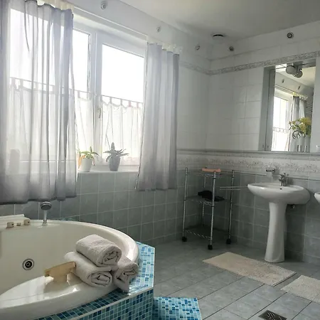 빌라 Verona - Indoor Pool, Sauna *
